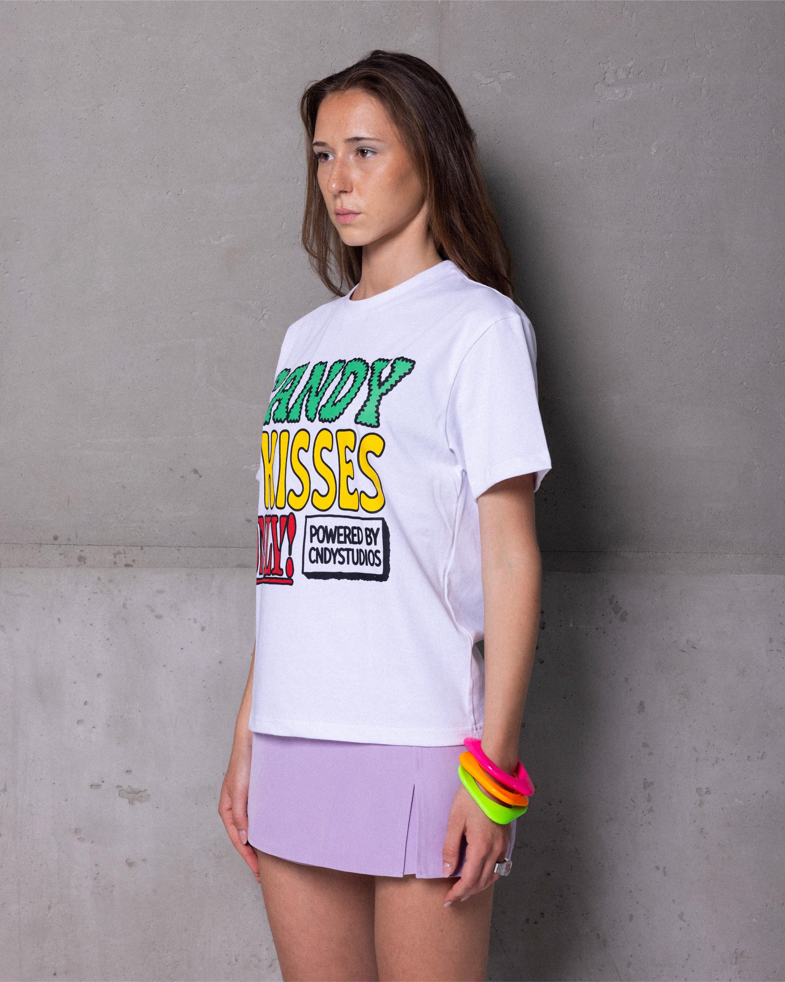 KISSES TEE