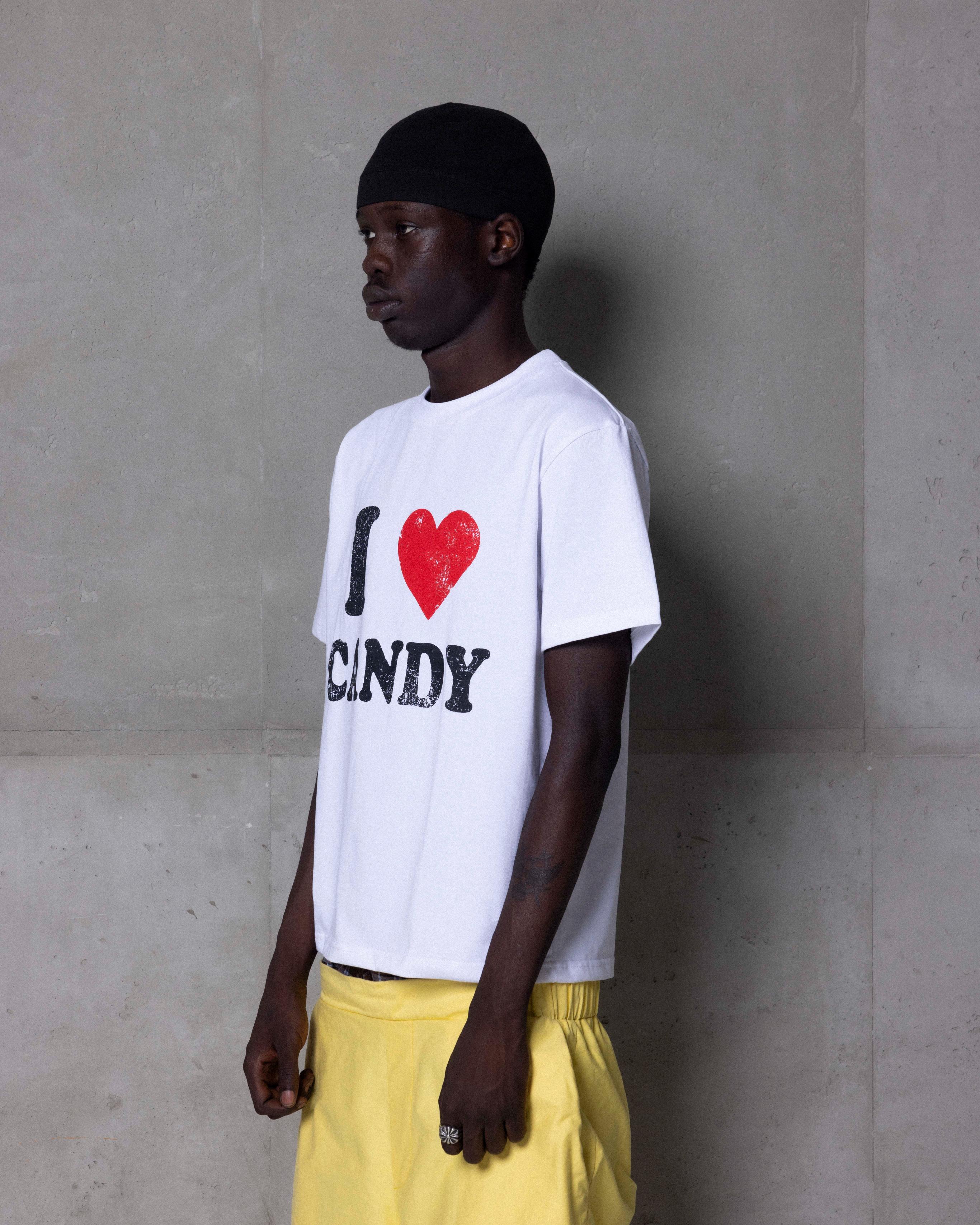 lOVE TEE
